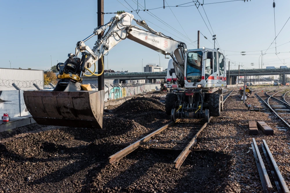 Renouvellement du Ballast près de Pantin