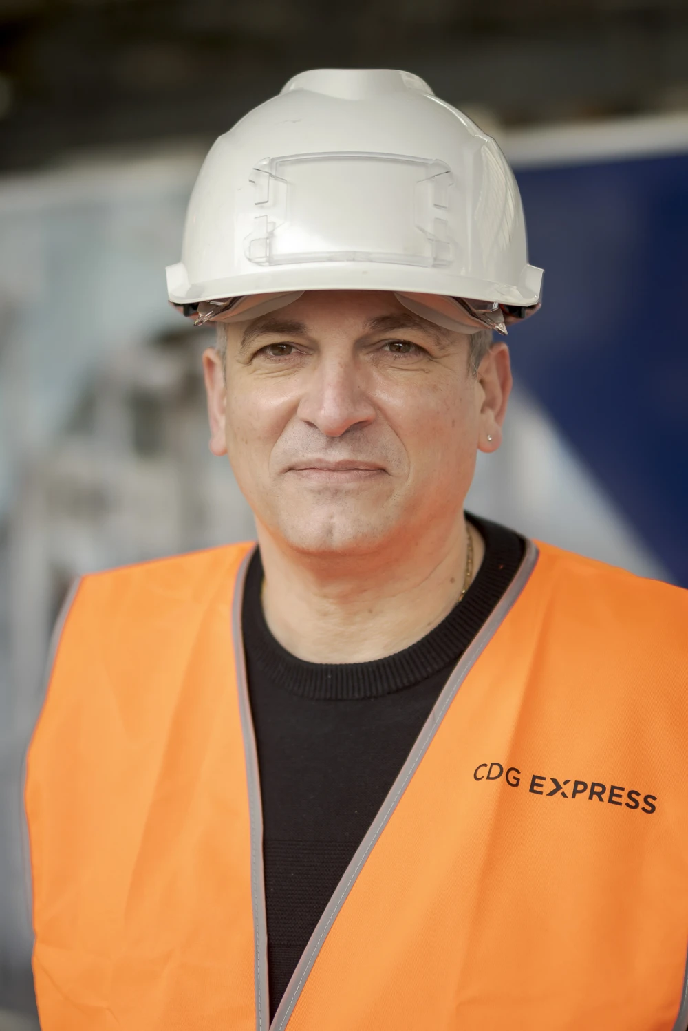Bruno Delannay, agent de proximité pour les zones de travaux du secteur Paris/Saint-Denis a accompagné les enfants du groupe scolaire lors de cette création